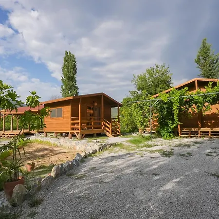 Hotel Bhavana Goekova *