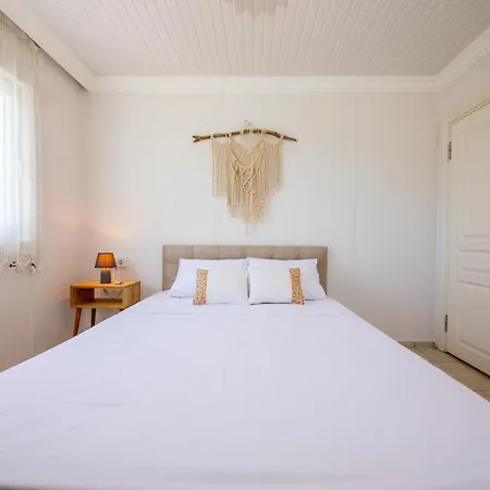 Hotel Bhavana Gokova