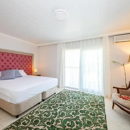 Hotel Bhavana Gokova